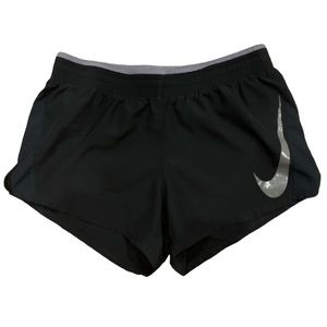 NIKE • Dri-Fit Swoosh Mid-Rise Shorts